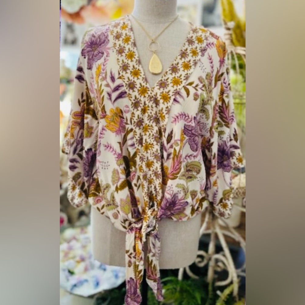She & Sky Boho Tie-Front Starburst & Floral-Print Blouse - Picture 2 of 9